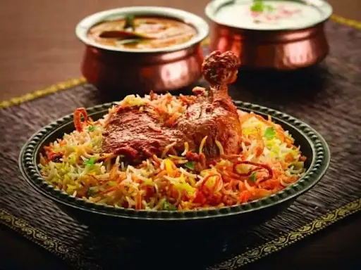 Chicken Tikka Biryani [Serves 1]