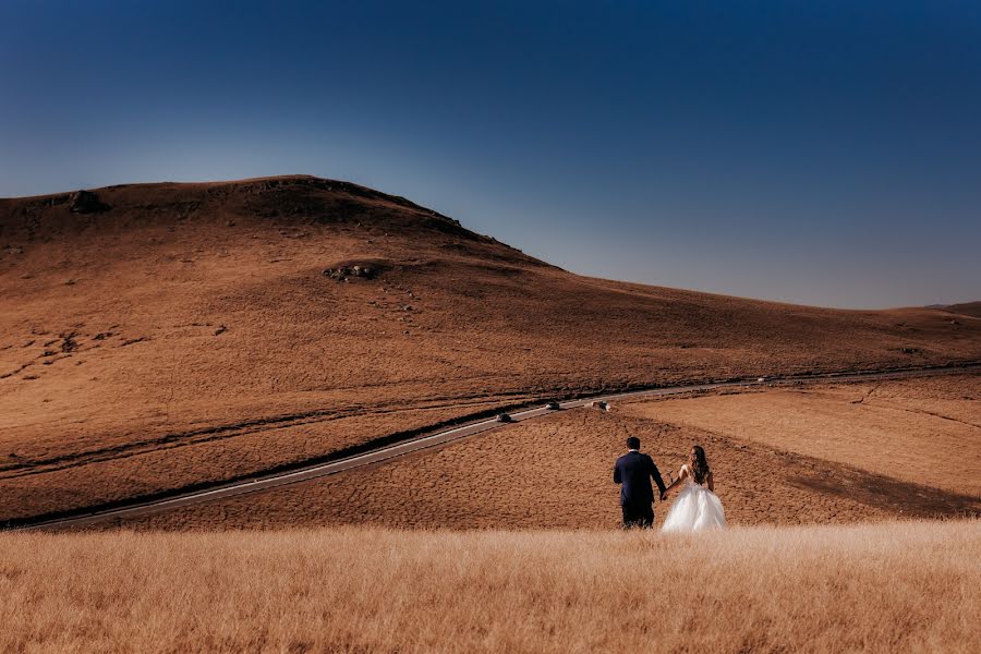 Wedding photographer Ciprian Grigorescu (cipriangrigores). Photo of 27 January 2022