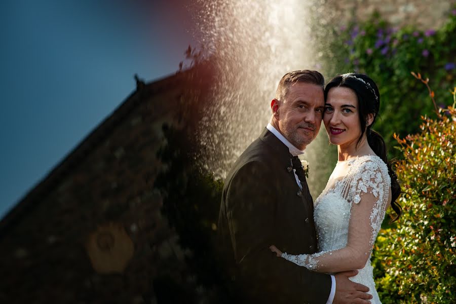 Fotografo di matrimoni Dami Sáez (damisaez). Foto del 25 aprile