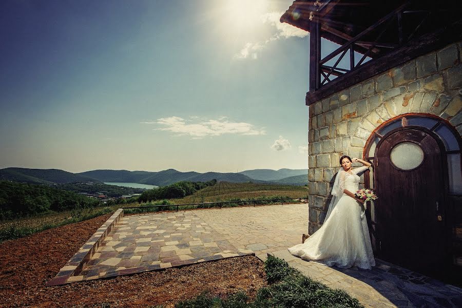 Fotografer pernikahan Evgeniy Zhdanov (john-turtle). Foto tanggal 10 Mei 2017