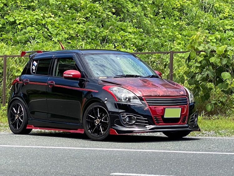 スイフトスポーツの理性なんて置いてこい・Team 03'z・閃光になりたいカピ・埼玉侵略作戦準備・お山が呼んでるに関するカスタム事例の投稿画像6枚目