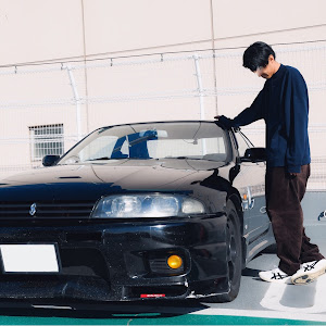 スカイライン R33