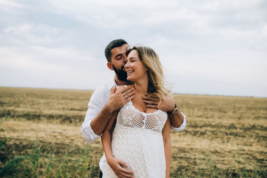 Fotógrafo de bodas Elena Bogdanova (bogdan). Foto del 31 de julio 2017