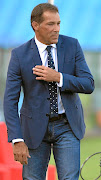 Platinum Stars  coach Roger De Sa wants another 15 points in the second round. / Lefty Shivambu/Gallo Images