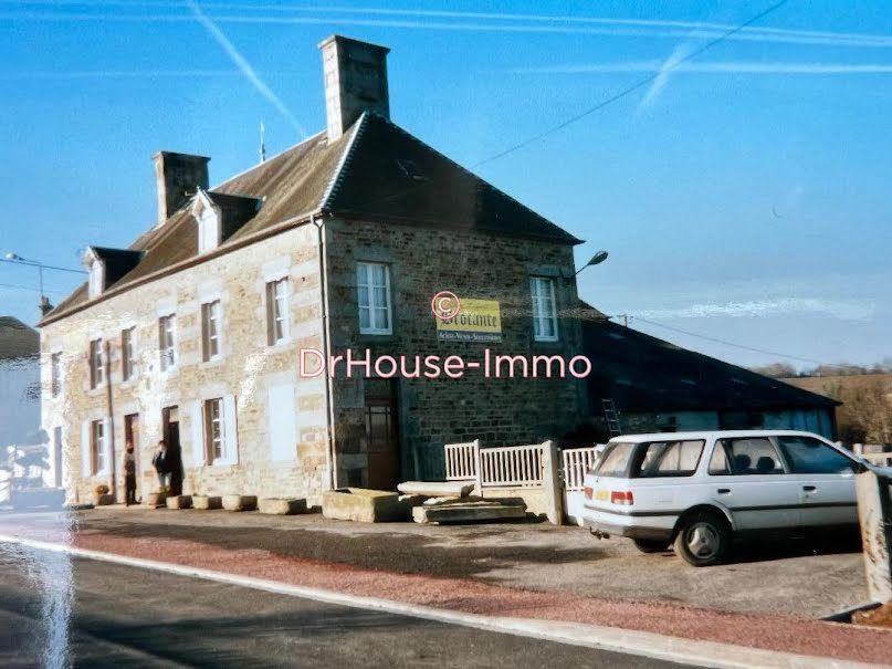Vente maison 15 pièces 450 m² à Sainte-Marie-Laumont (14350), 137 990 €