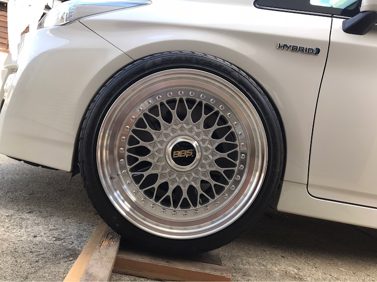 プリウスのBBS・ミサイル・鍛造ホイール・フォローよろしくお願いします✌・プリウス30に関するカスタム事例の投稿画像1枚目