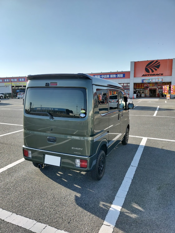 エブリイバンのいつもいいね＆コメントありがとうございます🥰・ボンネットスポイラー装着・プチイジりに関するカスタム事例の投稿画像5枚目