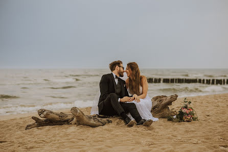 Fotografo di matrimoni Natalia Krasucka (infoto). Foto del 10 aprile 2020