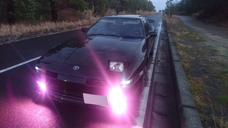 スープラのDIY・イエローフォグ・ピンクフォグ・70スープラ・浜田海水浴場に関するカスタム事例の投稿画像6枚目