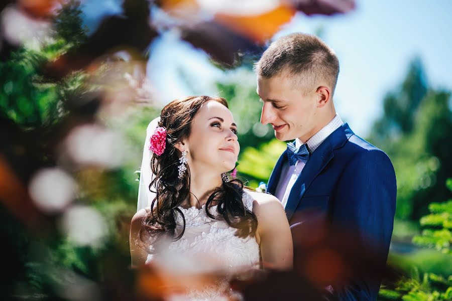 Fotografo di matrimoni Maksim Aniperko (maksaniperko). Foto del 7 giugno 2015