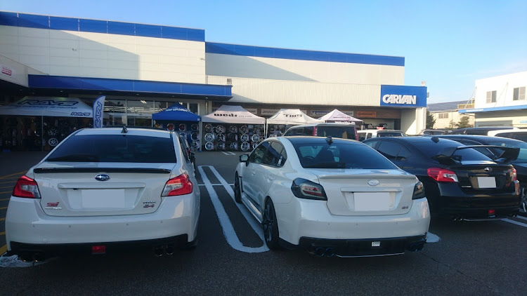 WRX S4のイベント会場・フォロワーさんとに関するカスタム事例の投稿画像1枚目