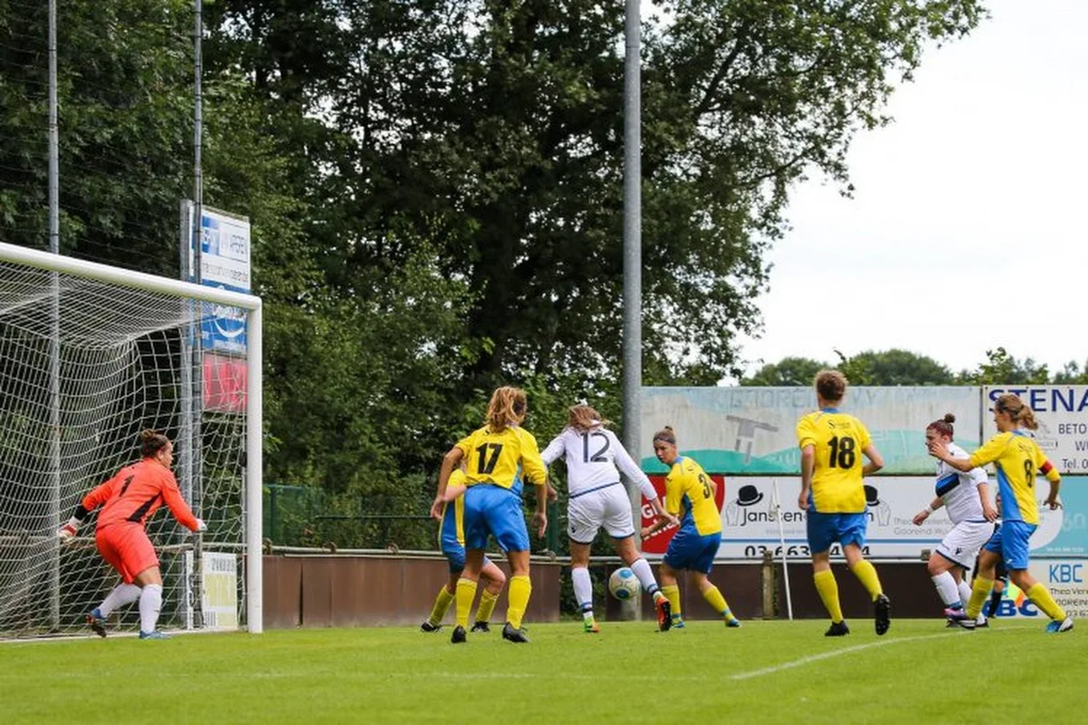 Wat gebeurde er in de tweede nationale van het vrouwenvoetbal?