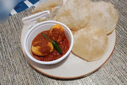 5 Luchi With Egg Kosha [2 Eggs]