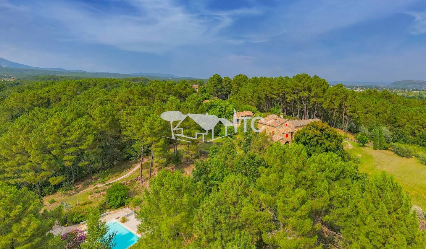 Propriété avec piscine et jardin Les Vans