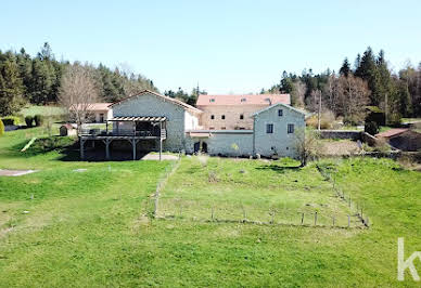 Farmhouse with outbuildings and garden 2