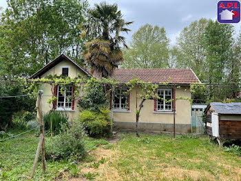 maison à Saint-Girons (09)