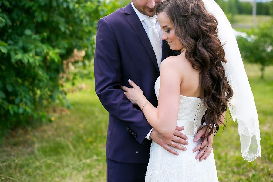 Fotografo di matrimoni Olga Dik (olgadik). Foto del 25 febbraio 2016