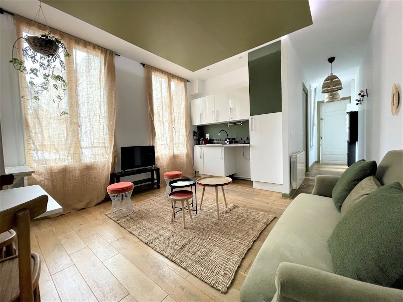 Location meublée appartement 2 pièces 40 m² à Reims (51100), 790 €