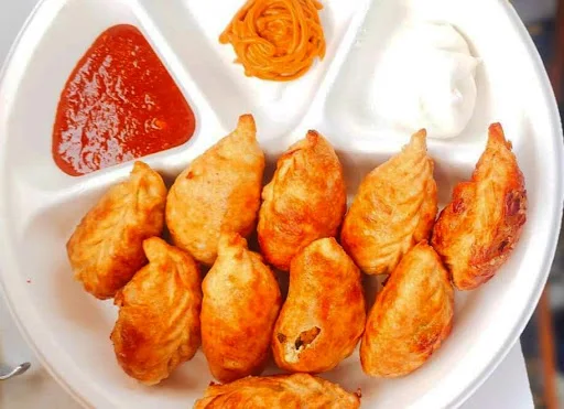 Paneer Fried Momos [8 Pieces]