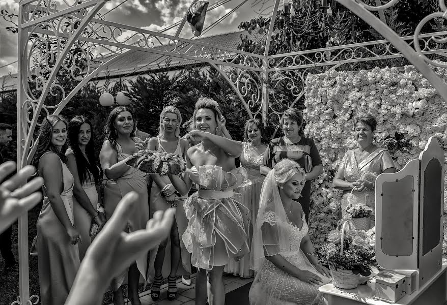 Bröllopsfotograf Alex Vîlceanu (alexandruvilcea). Foto av 3 januari 2019