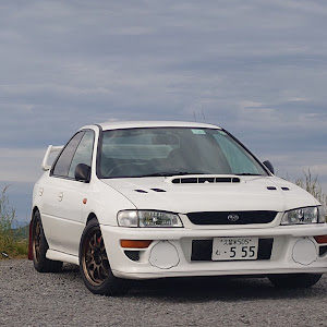 インプレッサ WRX GC8