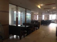 Hotel Anand Vihar photo 1