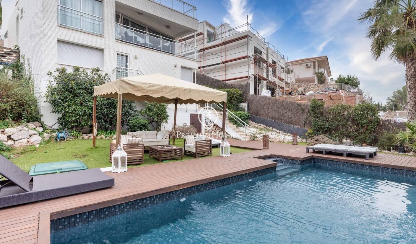 Maison avec piscine et terrasse Sitges