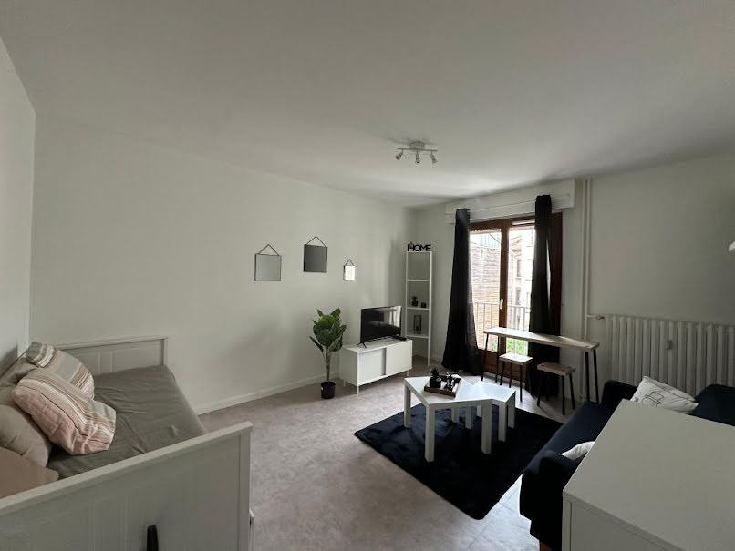 Location meublée appartement 1 pièce 23 m² à Limoges (87000), 440 €