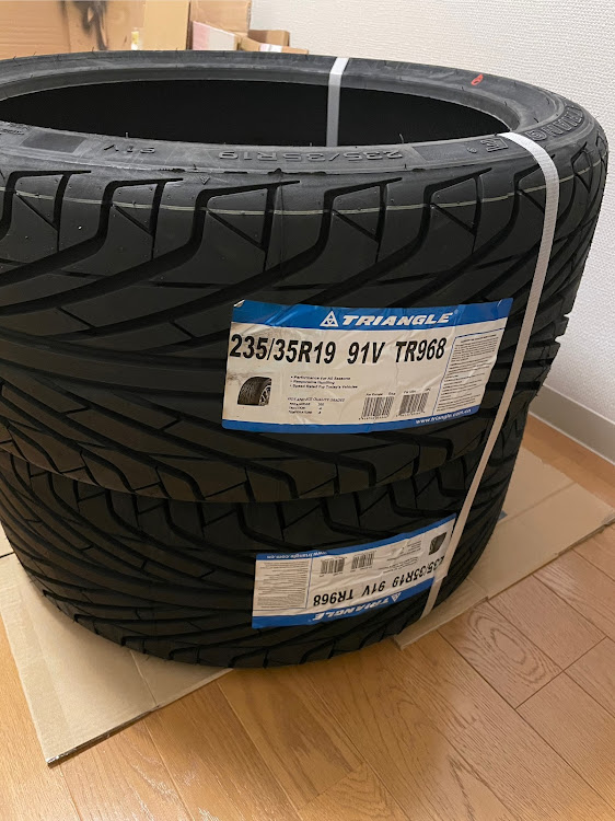 マークXのマークX130系後期・TRIANGLE TR968・新品タイヤ・リヤタイヤのみ・TRIANGLEどんな乗り心地だろ？に関するカスタム事例の投稿画像2枚目
