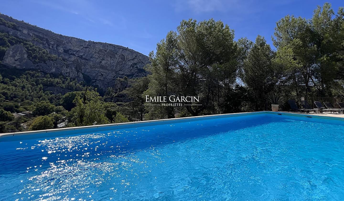 Maison avec piscine Fontaine-de-Vaucluse