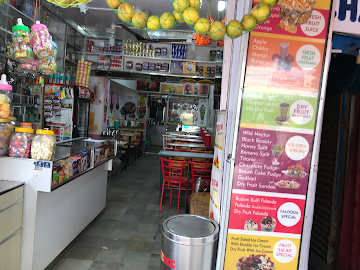 Snow Collection Ice Cream Parlour photo 