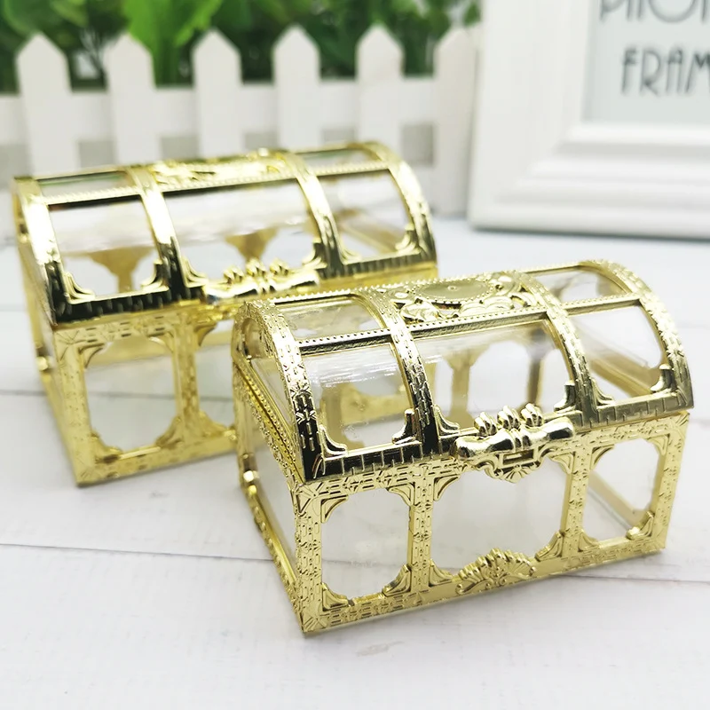 Boîte à bonbons créative personnalisée pour mariage, dorée et argentée. Un cadeau unique et élégant pour vos invités lors de votre mariage.