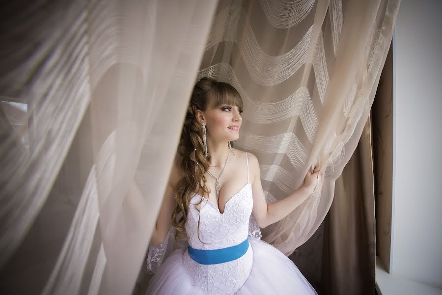 Wedding photographer Tatyana Katkova (tanushakatkova). Photo of 7 May 2015