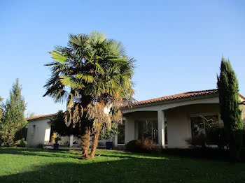 maison à La Roche-sur-Yon (85)