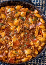 Pepperoni Pizza Hamburger Helper was pinched from <a href="https://dinnerthendessert.com/pepperoni-pizza-hamburger-helper/" target="_blank" rel="noopener">dinnerthendessert.com.</a>