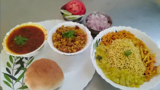 Puneri Special Misal