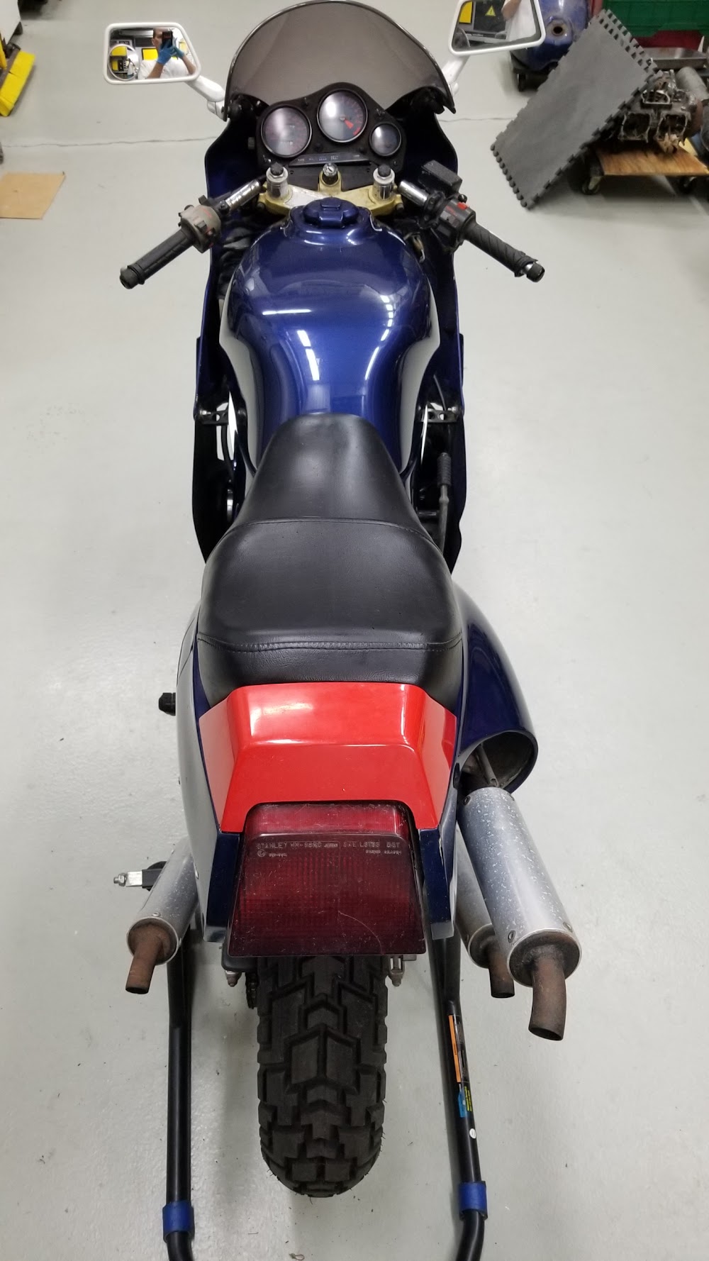 Operation: TRIPLE THREAT - 1985 NS400R Rothmans Project