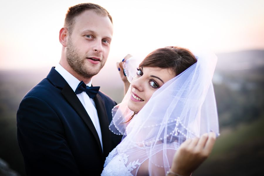 Nhiếp ảnh gia ảnh cưới Mateusz Korusiewicz (mateuszk). Ảnh của 14 tháng 2 2020