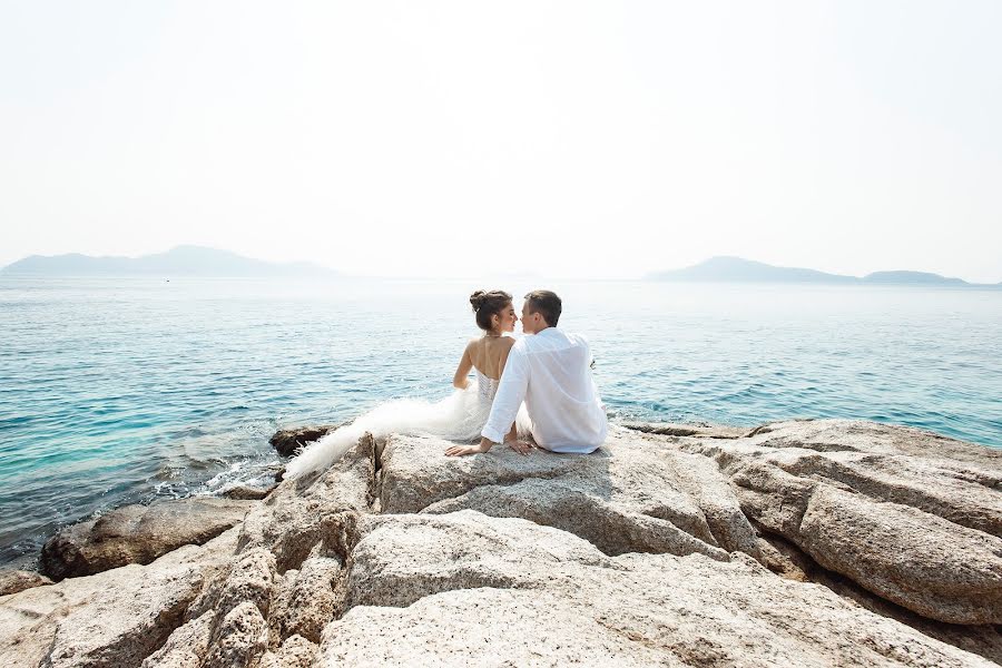 Wedding photographer Vladislav Nekrasov (stepmystep). Photo of 3 October 2023