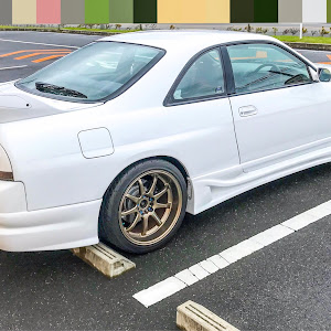 スカイライン GT-R R33