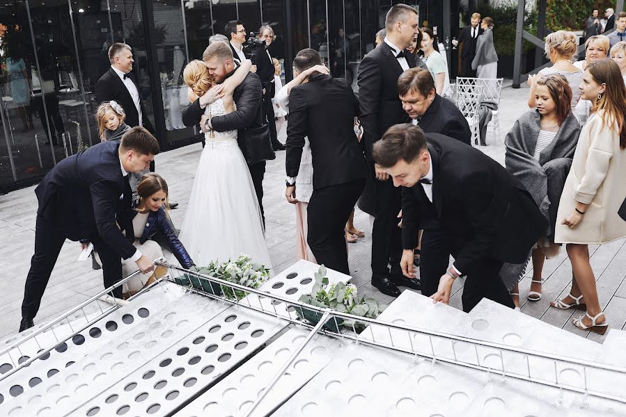 Wedding photographer Slava Semenov (ctapocta). Photo of 1 August 2019