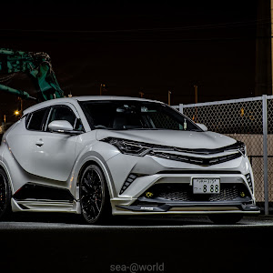 C-HR NGX50