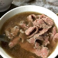 六千泓佐土產牛肉(六千牛肉湯)