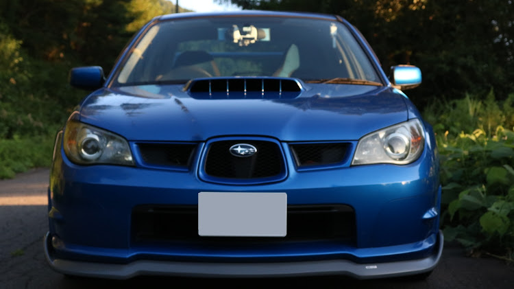 インプレッサ WRXの鷹目・一眼レフ・どアップ・証明写真並み・イケメンに関するカスタム事例の投稿画像1枚目