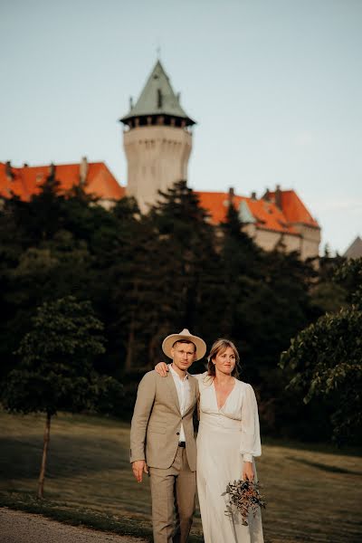 Svadobný fotograf Andrea Blesáková (blesazlesa). Fotografia publikovaná 14. februára