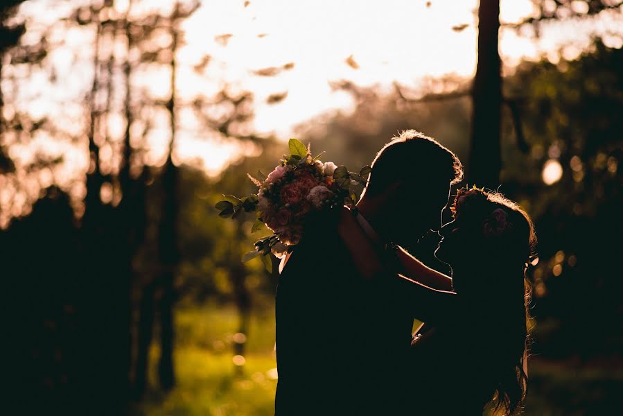 Wedding photographer Kamil Przybył (kamilprzybyl). Photo of 15 August 2017