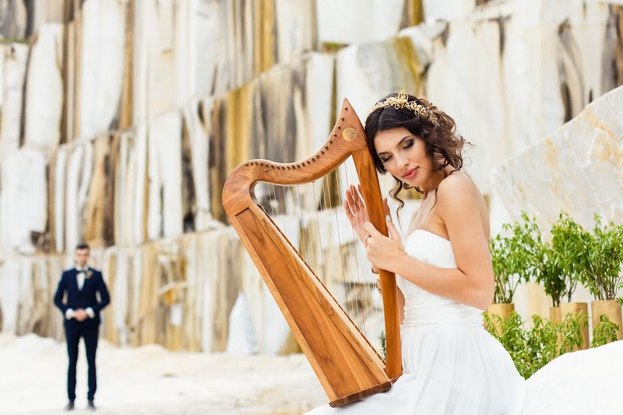 Fotógrafo de bodas Aleksandr Sayfutdinov (alex74). Foto del 18 de mayo 2015