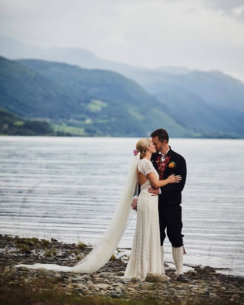 Bryllupsfotograf Christine Stokkebryn (stokkebryn). Bilde av 14 mai 2019