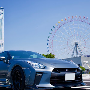 NISSAN GT-R R35