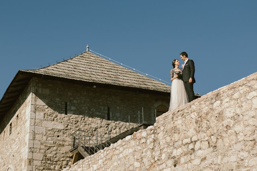 Fotógrafo de casamento Igor Isanović (igorisanovic). Foto de 5 de outubro 2016